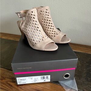 Vince Camuto Emperla shoes